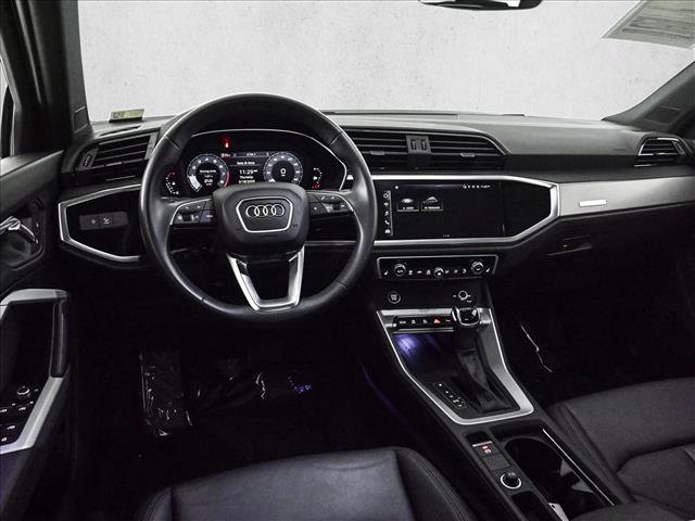 Used 2023 Audi Q3 2.0T Premium Plus w/ Premium Plus Package image 19