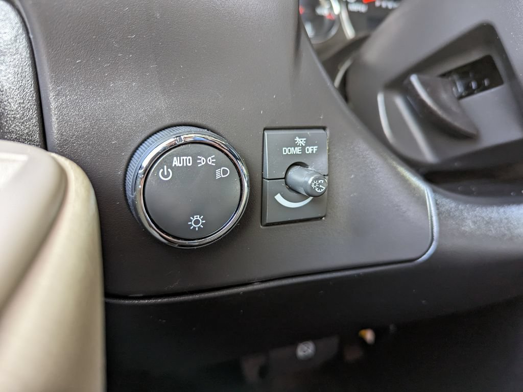 Used 2019 Chevrolet Express 4500 w/ RV Package RWD image 36