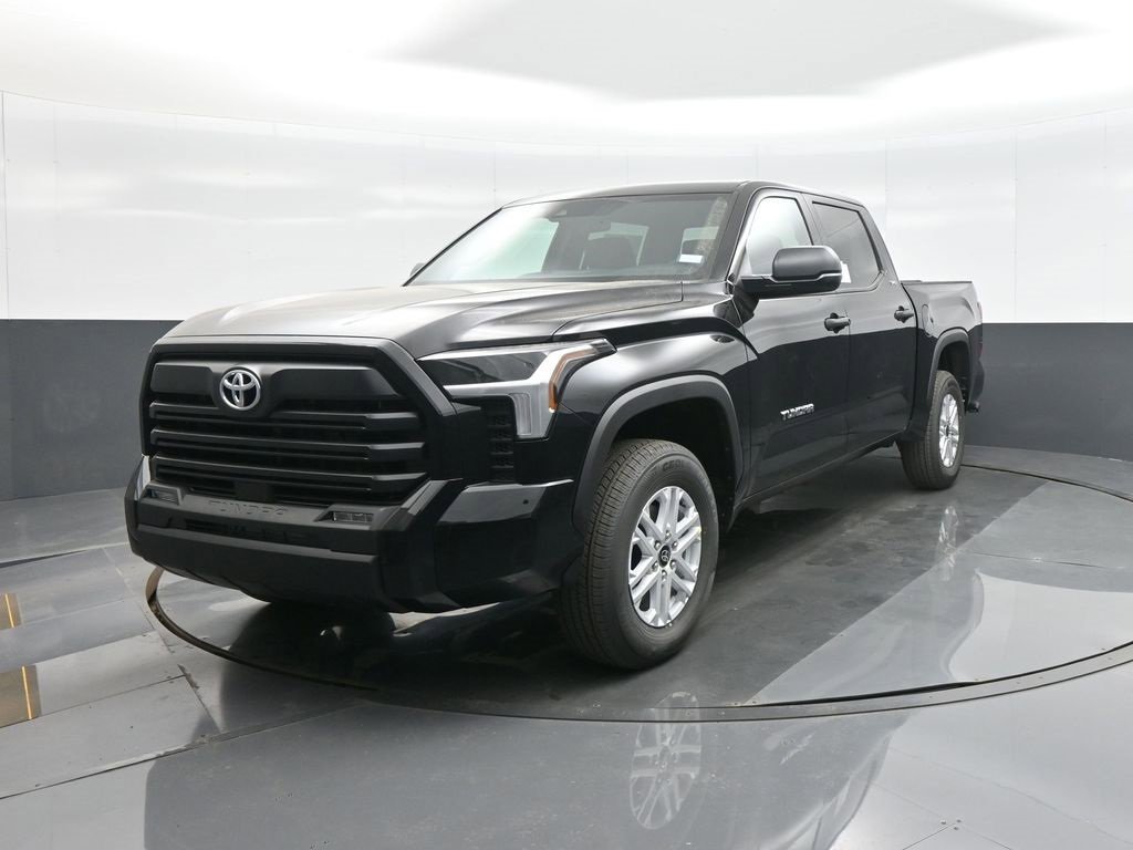 New 2026 Toyota Tundra SR5 image 3