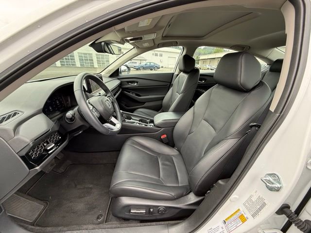 Used 2024 Honda Accord Touring image 10