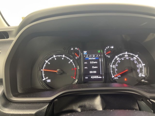 Used 2022 Toyota 4Runner SR5 Premium image 9