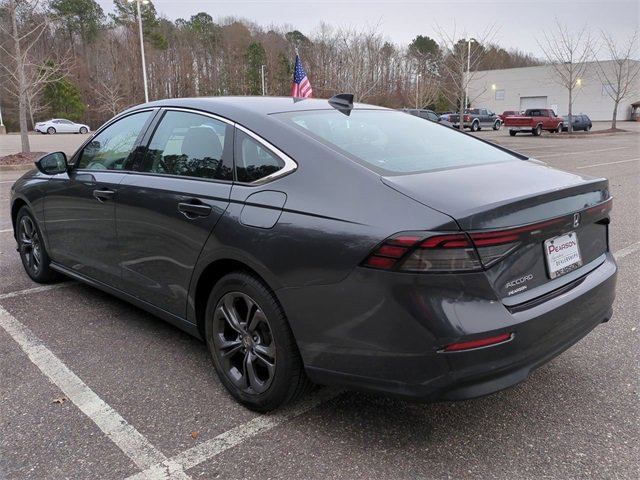 Used 2023 Honda Accord EX image 6