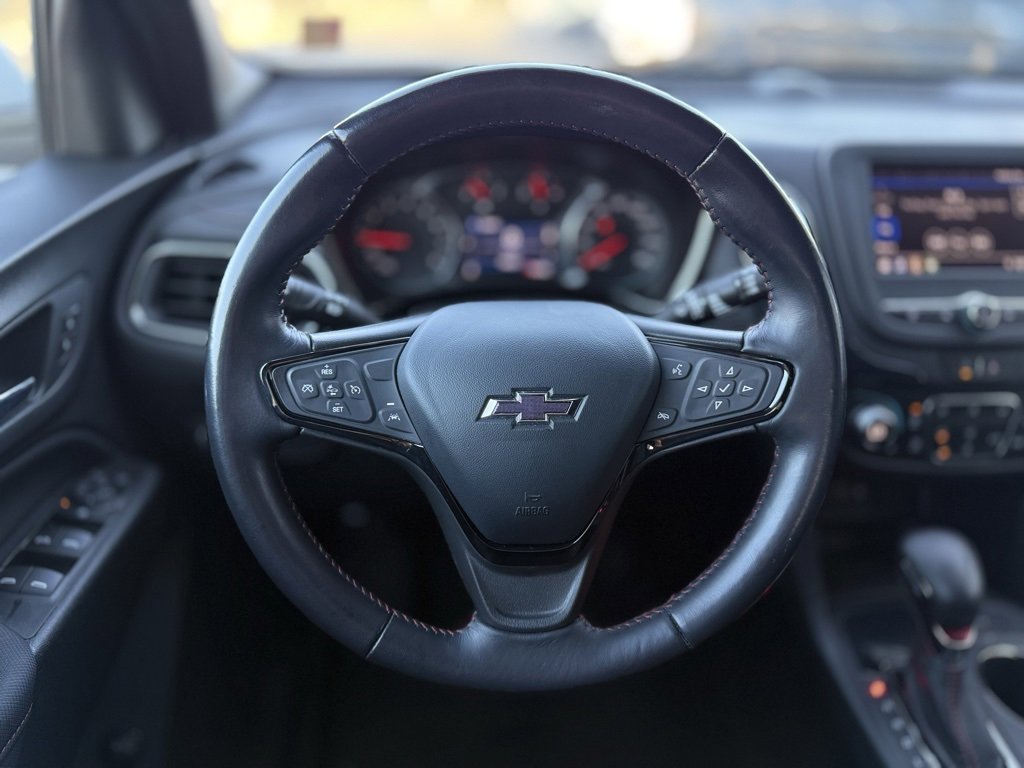 Used 2022 Chevrolet Equinox RS w/ LPO, Floor Liner Package image 13