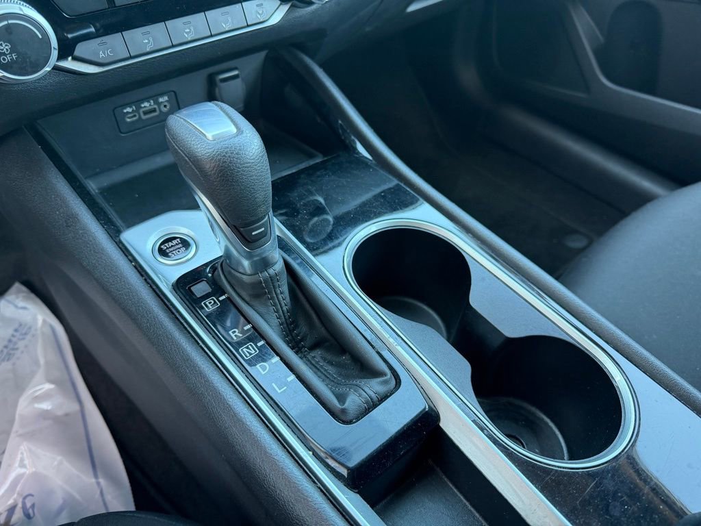 Used 2024 Nissan Altima 2.5 SV image 20