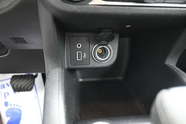 Used 2024 Nissan Kicks S FWD image 28