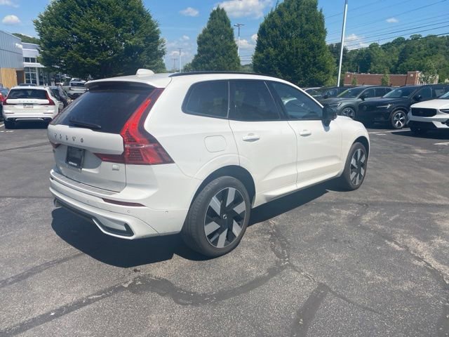 Used 2023 Volvo XC60 T8 Ultimate w/ Climate Package AWD/4WD image 8