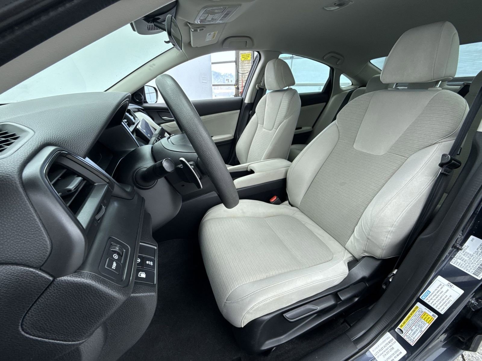 Used 2022 Honda Insight EX image 10