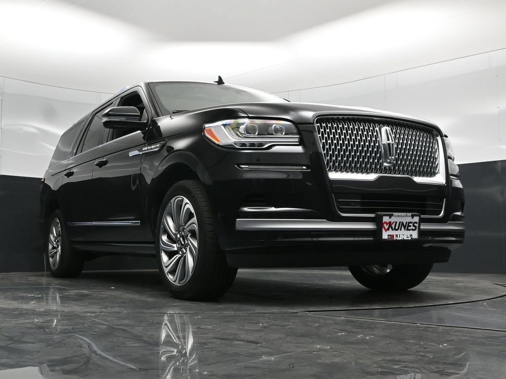 Used 2022 Lincoln Navigator L Reserve AWD/4WD image 63