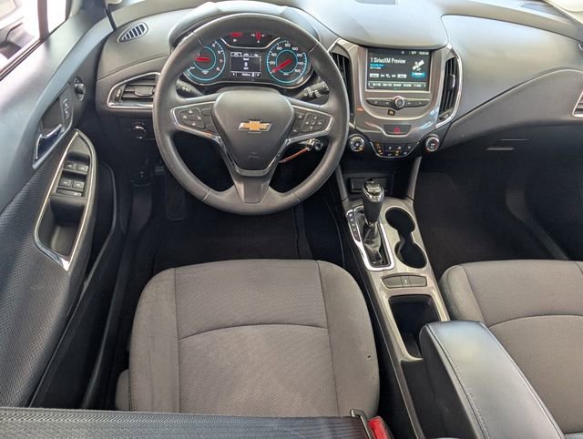 Certified 2018 Chevrolet Cruze LT image 8