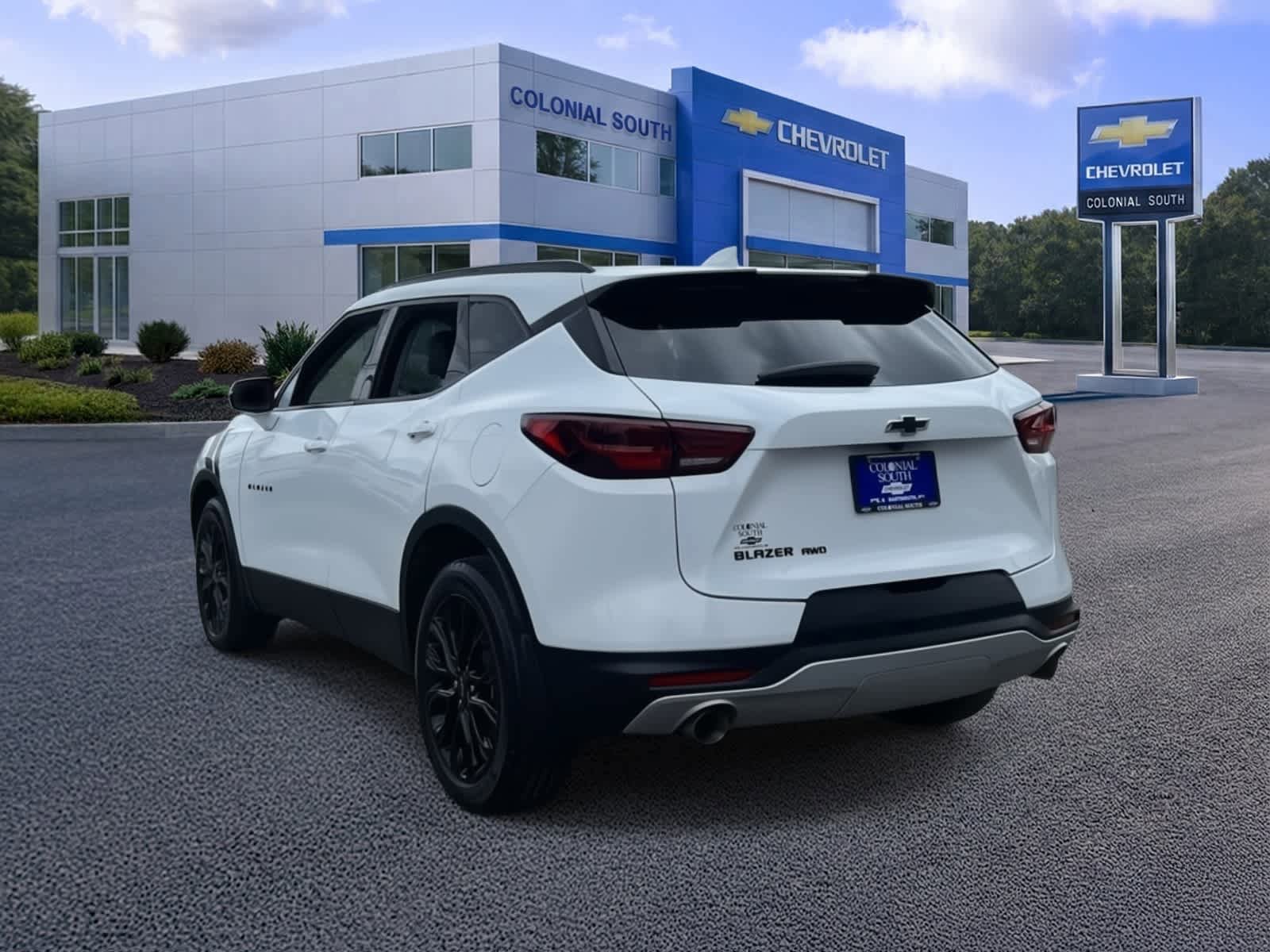 Certified 2023 Chevrolet Blazer LT w/ LPO, Black Sport Package image 4