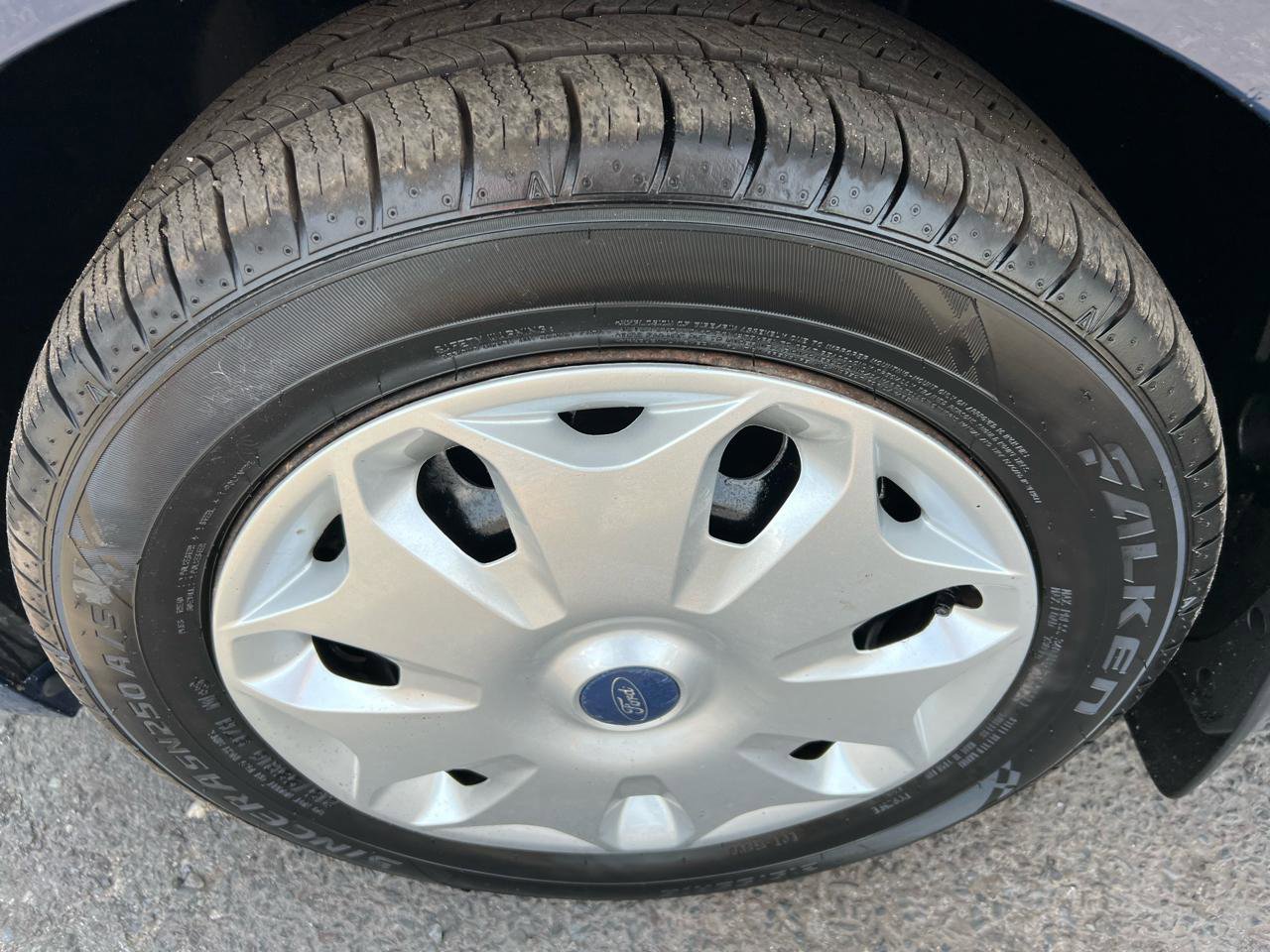 Used 2016 Ford Transit Connect XLT FWD image 10