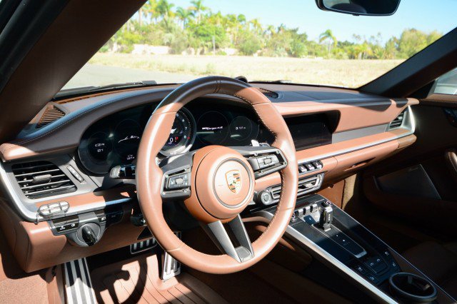 Used 2021 Porsche 911 AWD/4WD image 18