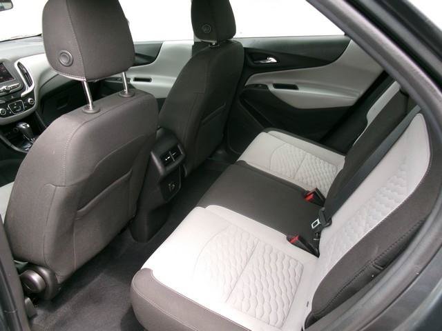 Used 2020 Chevrolet Equinox LS FWD image 16
