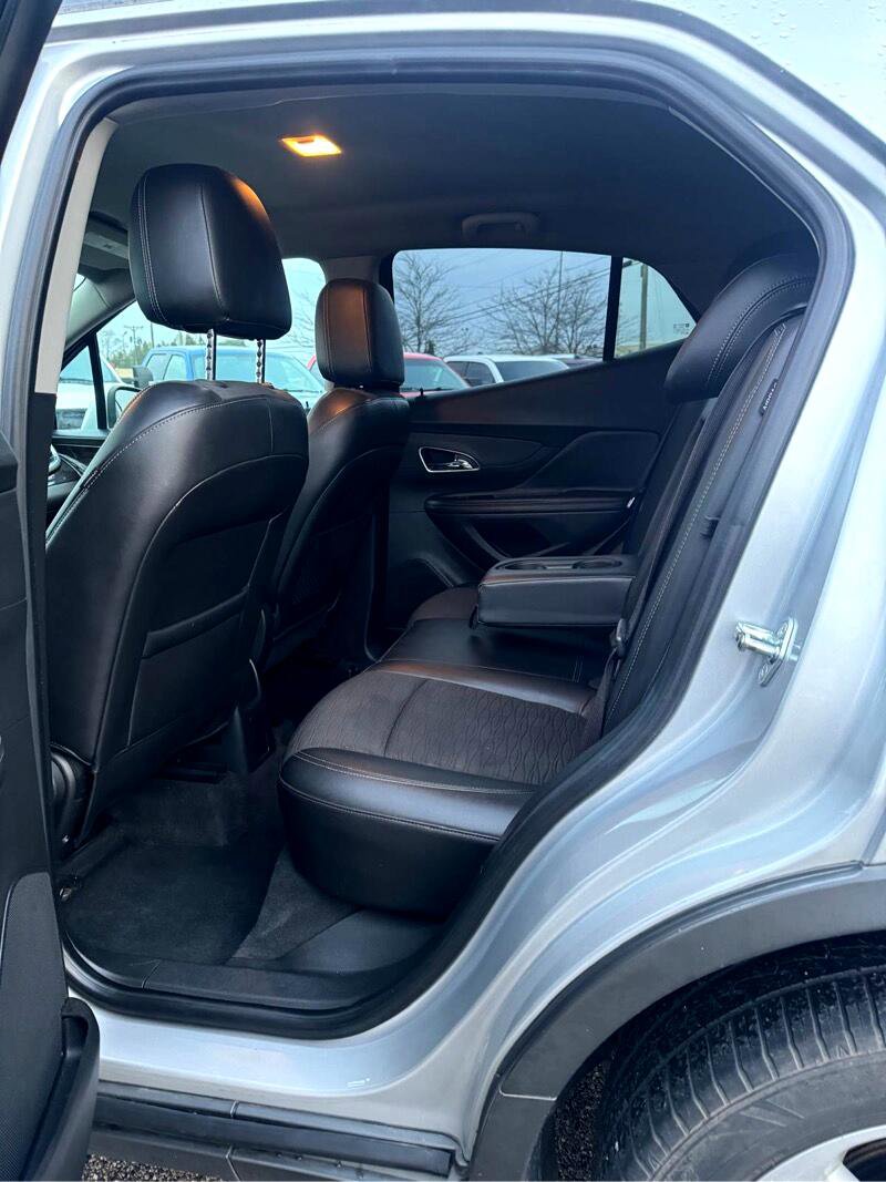 Used 2015 Buick Encore FWD image 18