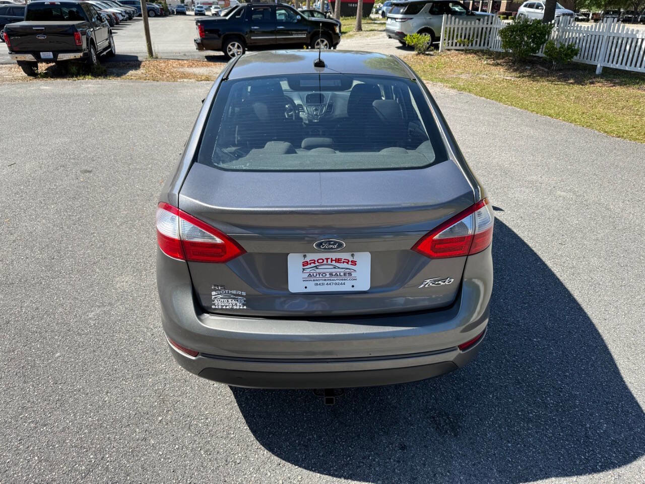 Used 2014 Ford Fiesta SE image 39