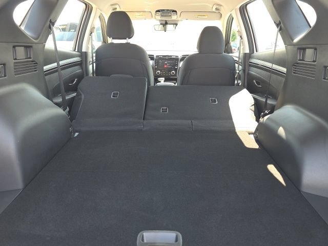 Certified 2024 Hyundai Tucson SE FWD image 21