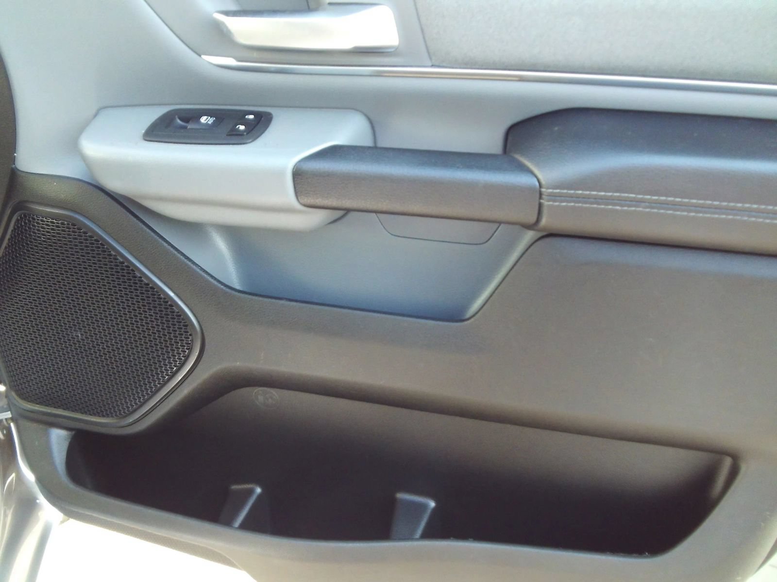 Used 2019 RAM 1500 Big Horn AWD/4WD image 39