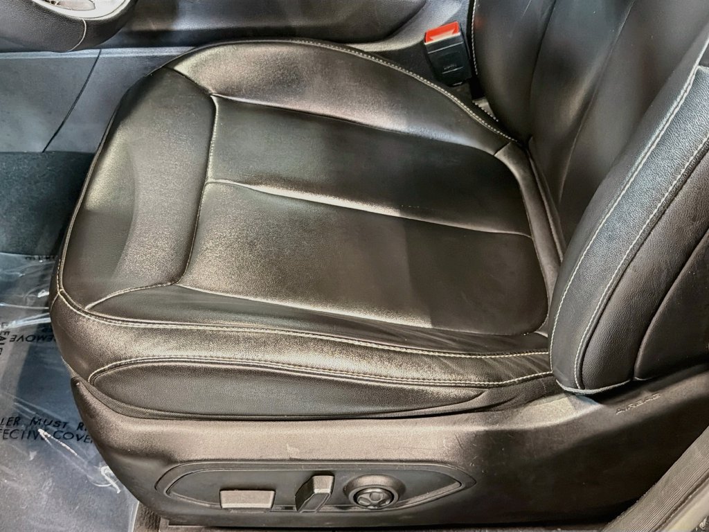 Used 2023 Jeep Grand Cherokee 4WD 4xe image 21