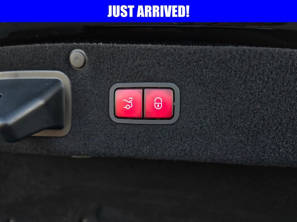 Used 2015 Mercedes-Benz S 550 Sedan image 40