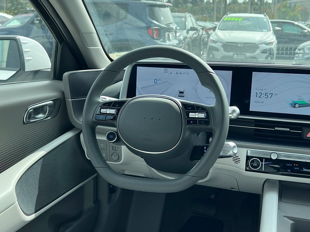 New 2025 Hyundai Ioniq 6 SEL AWD/4WD image 16