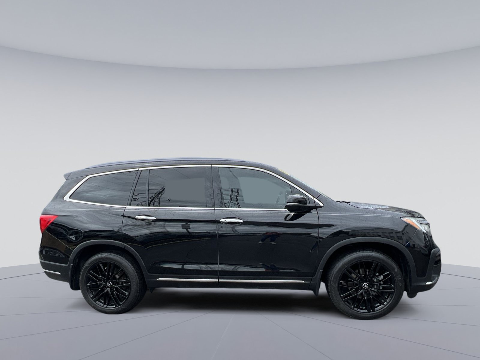 Used 2019 Honda Pilot Touring image 10