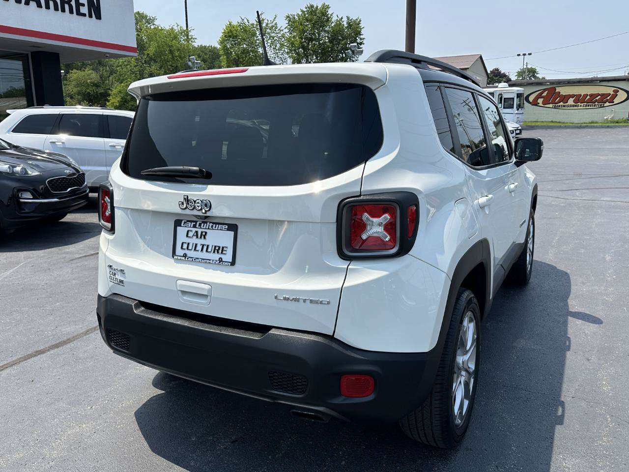 Used 2020 Jeep Renegade Limited w/ UConnect 8.4 Nav Group AWD/4WD image 16