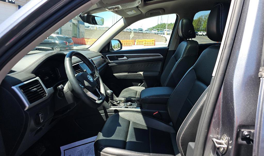 Used 2022 Volkswagen Atlas SEL AWD/4WD image 10