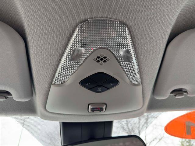 Used 2021 Toyota C-HR LE image 29