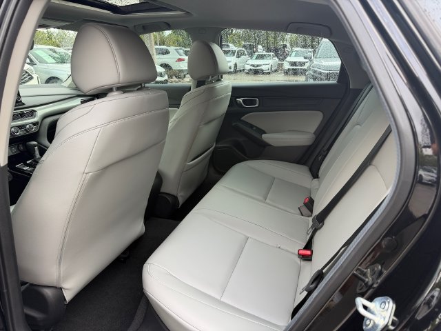 Used 2025 Acura Integra FWD image 14