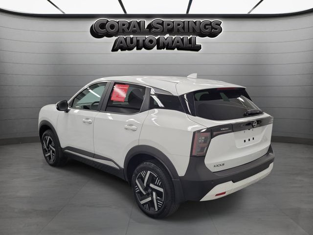 Used 2025 Nissan Kicks SV FWD image 4