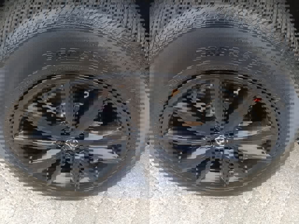 Used 2025 Acura RDX SH-AWD image 9