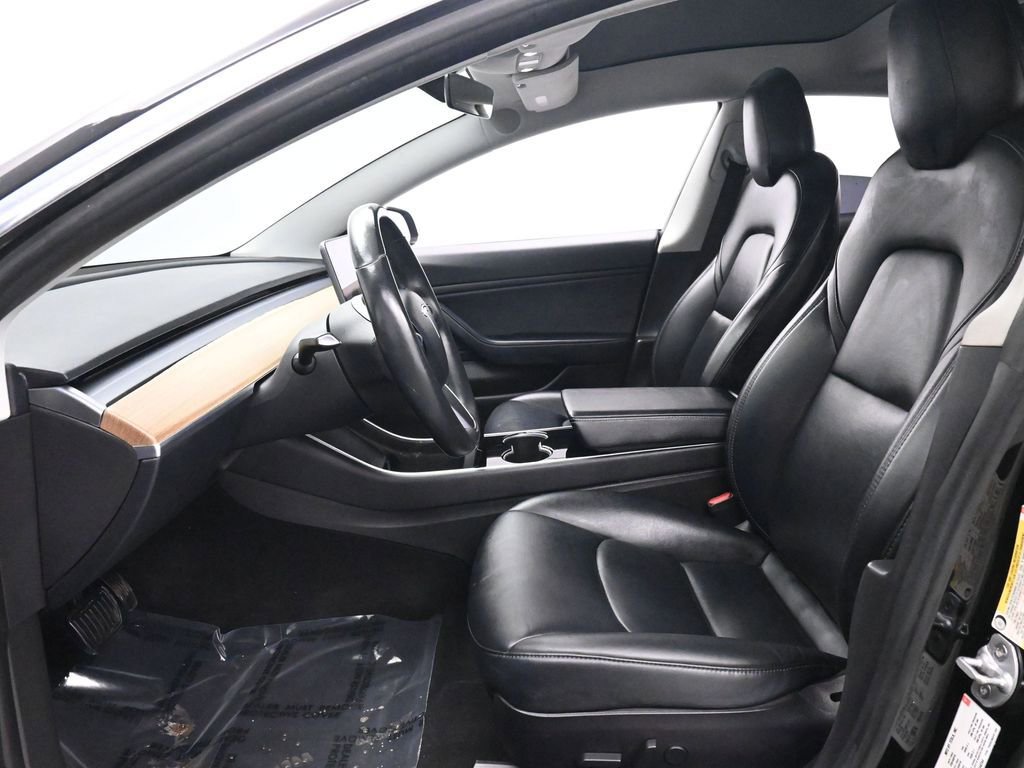 Used 2018 Tesla Model 3 Long Range image 11