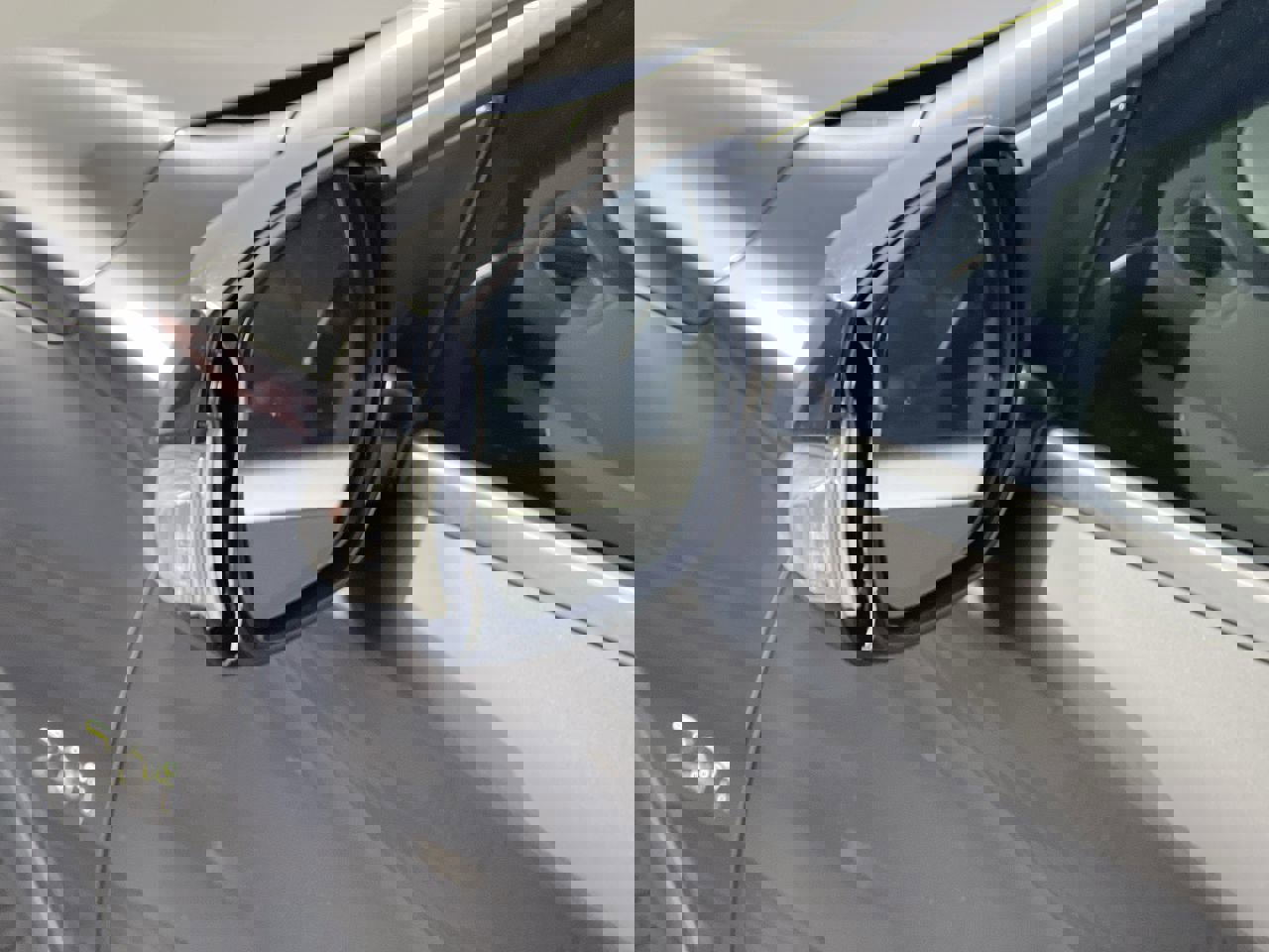 Used 2018 INFINITI QX30 Premium w/ Navigation Package image 10