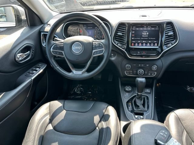 Used 2020 Jeep Cherokee Limited w/ Luxury Group AWD/4WD image 33