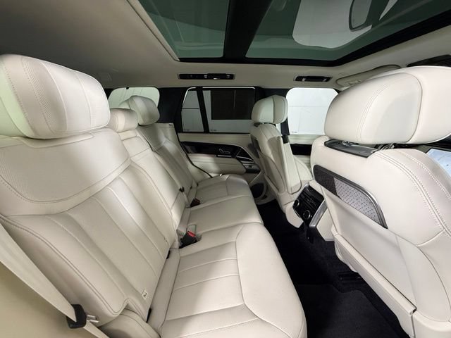 Used 2025 Land Rover Range Rover Autobiography AWD/4WD image 31