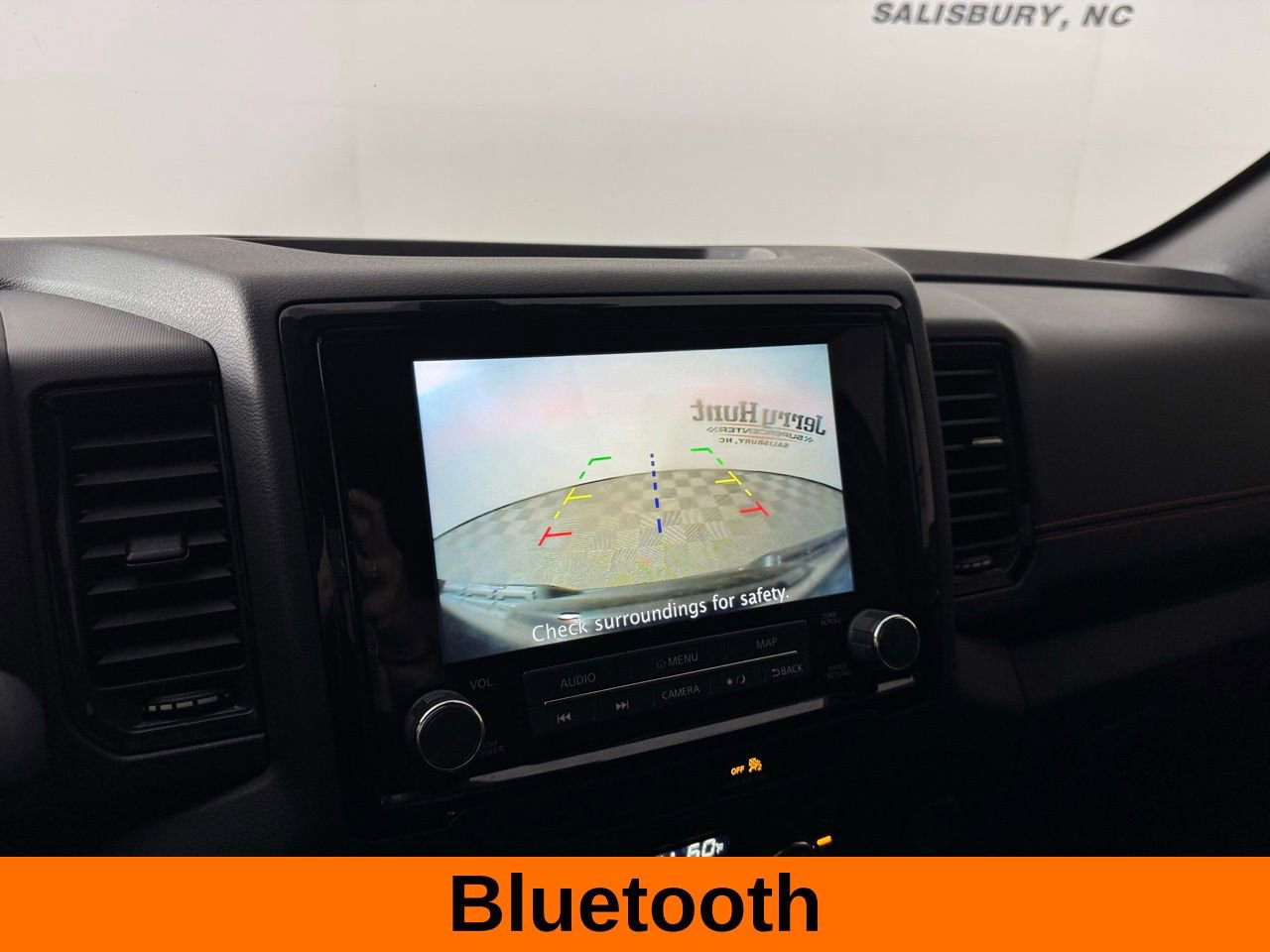 Used 2022 Nissan Frontier PRO-4X w/ Off-Road Protection Package AWD/4WD image 3