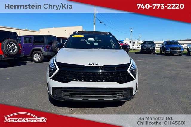 Used 2025 Kia Sportage X-Line w/ Premium Package image 2
