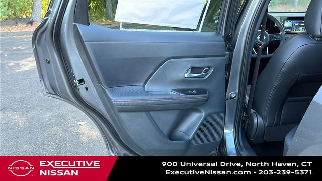 Used 2025 Nissan Kicks SR FWD image 21