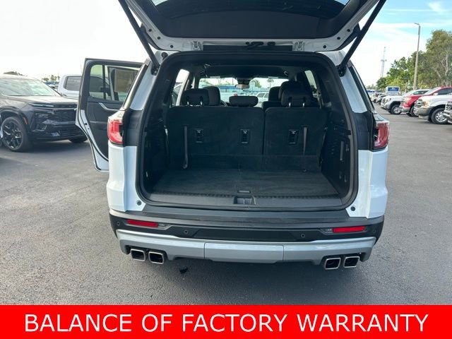Used 2025 GMC Acadia Elevation image 17