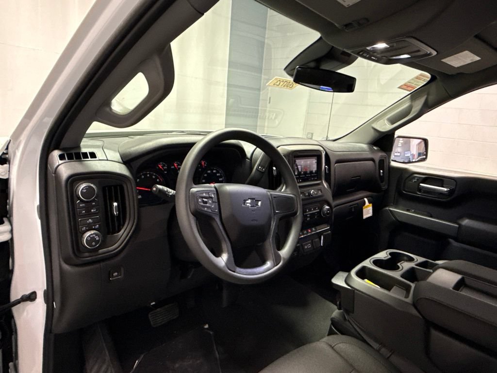 New 2026 Chevrolet Silverado 1500 Custom w/ Rally Edition AWD/4WD image 17