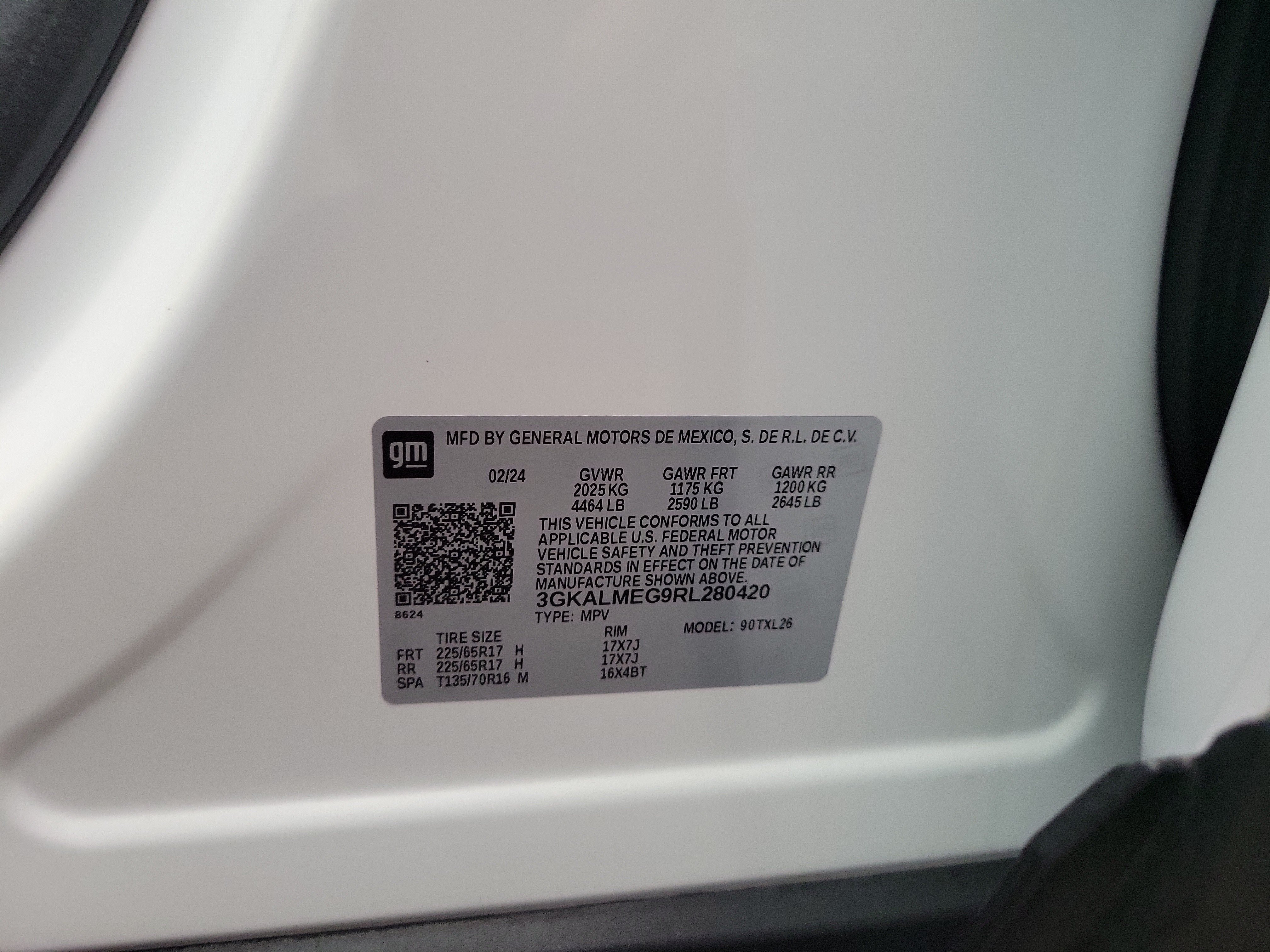 Used 2024 GMC Terrain SLE FWD image 28