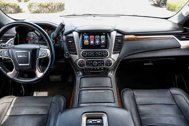 Used 2019 GMC Yukon Denali w/ Denali Ultimate Package AWD/4WD image 12