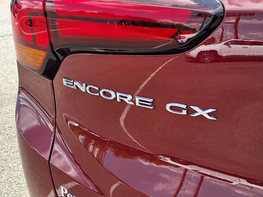 Certified 2023 Buick Encore GX Select w/ Sport Touring Package image 4