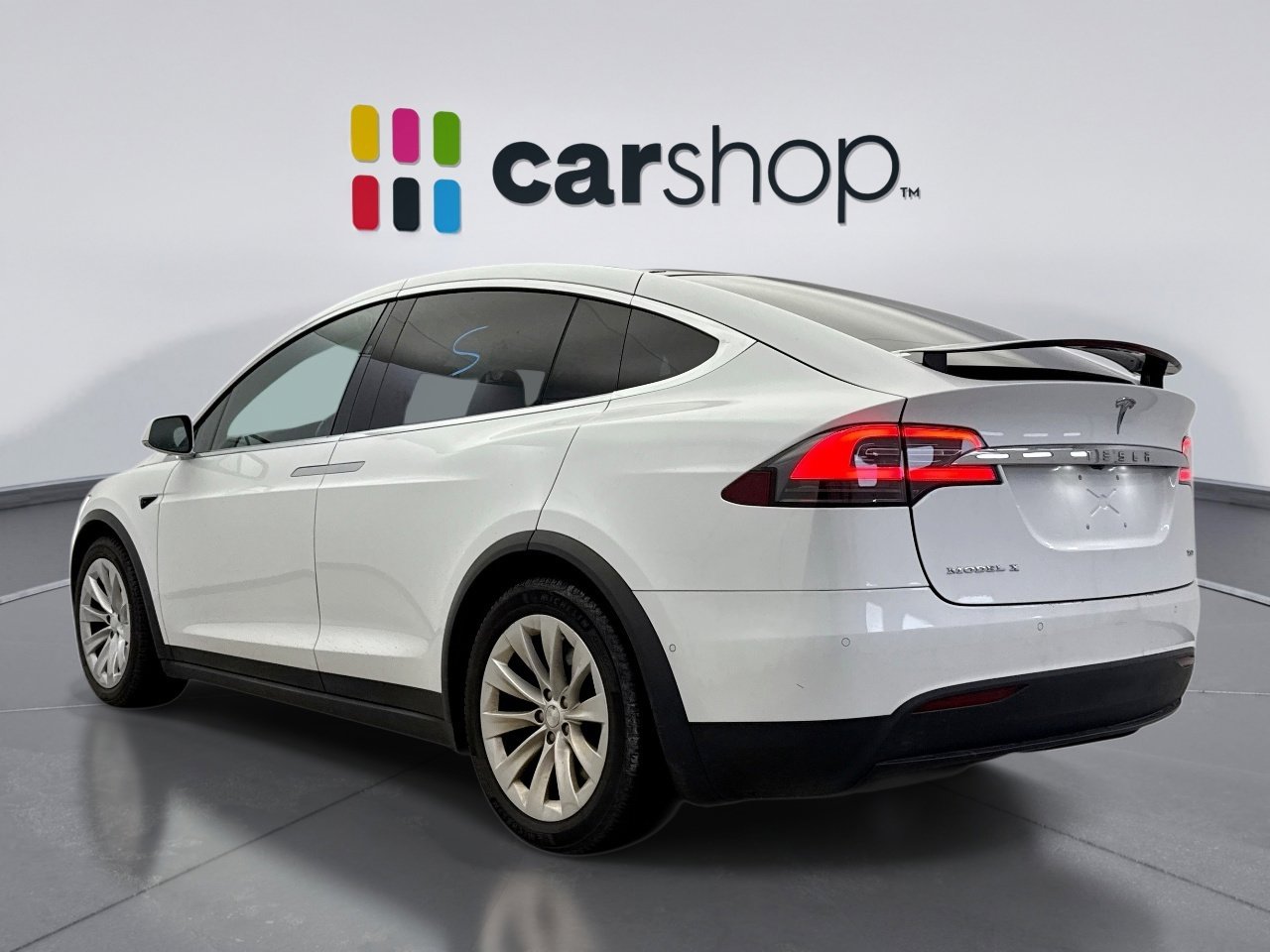 Used 2018 Tesla Model X 75D image 3