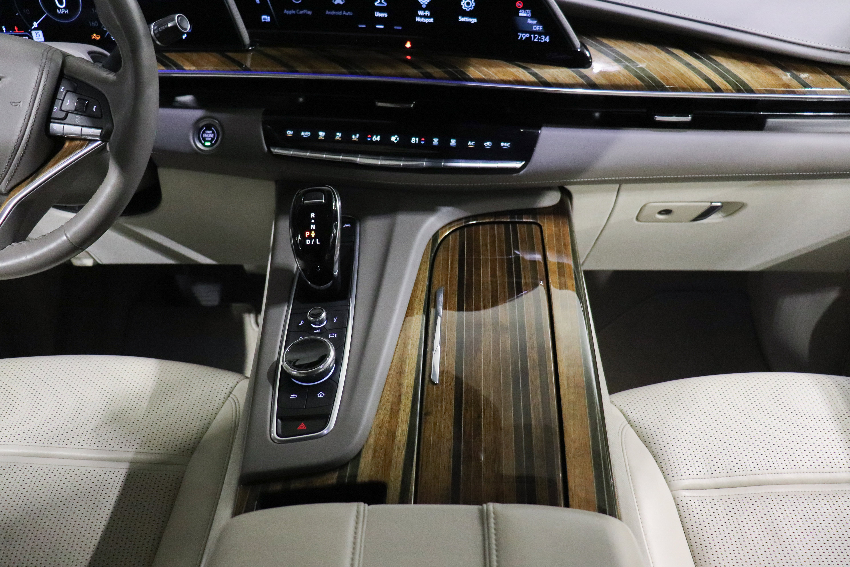 Used 2022 Cadillac Escalade ESV Sport Platinum image 33