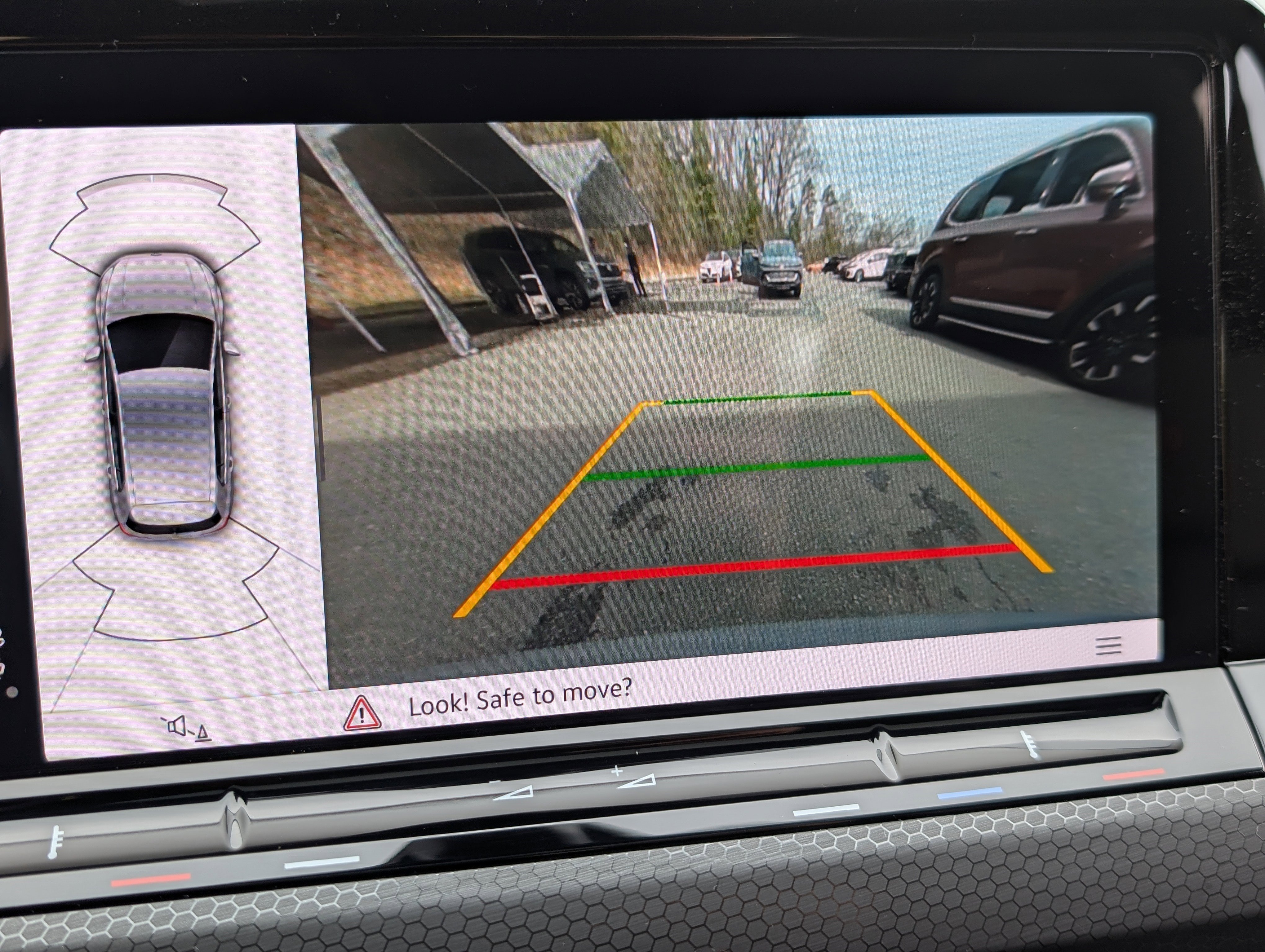 Used 2024 Volkswagen GTI SE image 28