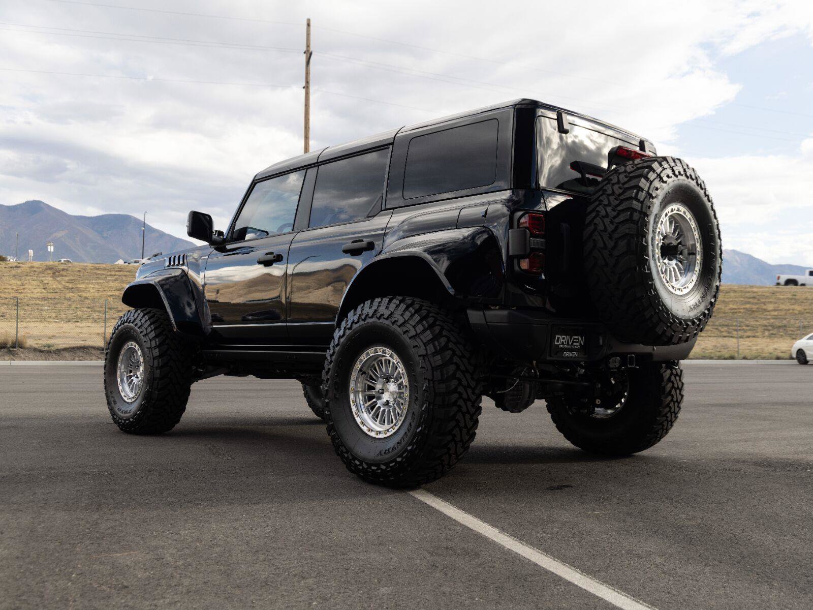 Used 2025 Ford Bronco Raptor AWD/4WD image 5