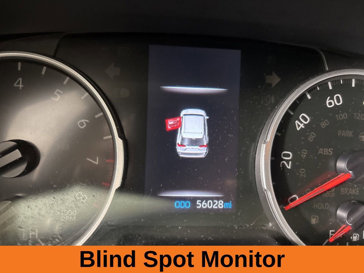 Used 2021 Toyota RAV4 XLE w/ Convenience Package image 16