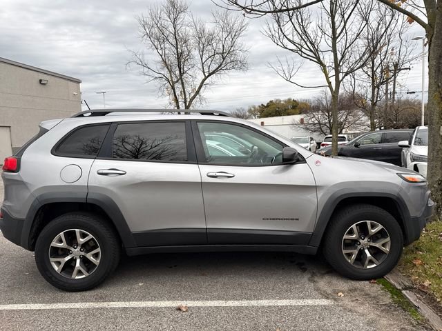 Used 2015 Jeep Cherokee Trailhawk w/ Comfort/Convenience Group image 5