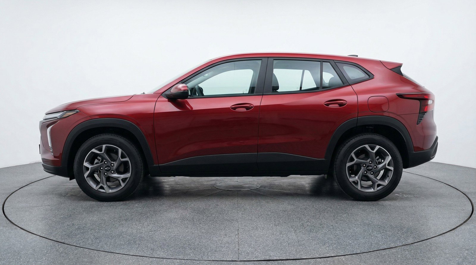 Used 2025 Chevrolet Trax LT w/ LT Convenience Package image 5